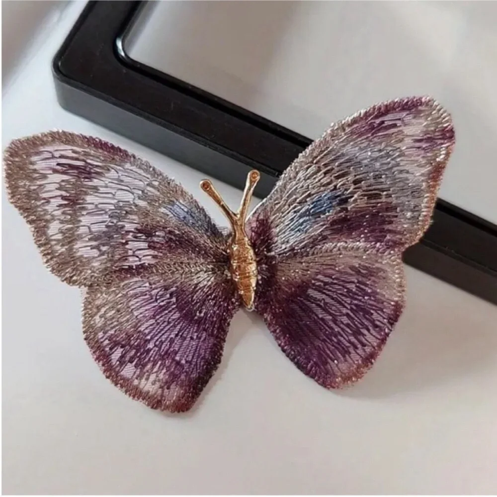 Handmade Embroidered Purple Butterfly Shaped Brooch Sweater Pin Suits Corsage